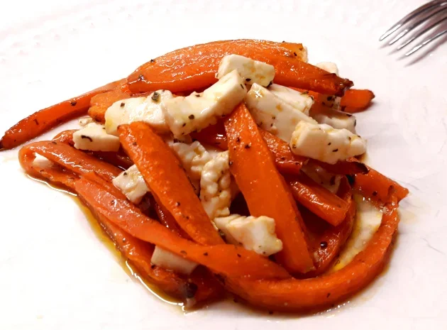 Air Fryer Honey Glazed Carrots
