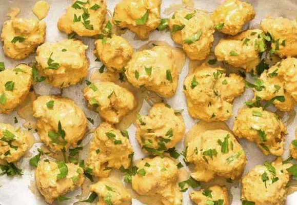 Cauliflower bites buffalo sauce  in Air Fryer