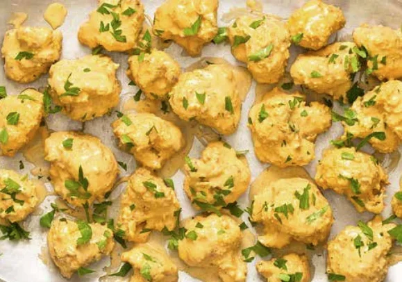 Cauliflower bites buffalo sauce  in Air Fryer