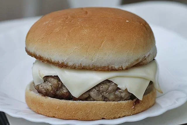 Cheeseburger  in Air Fryer