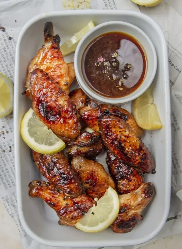 Crispy chicken wings in Air Fryer