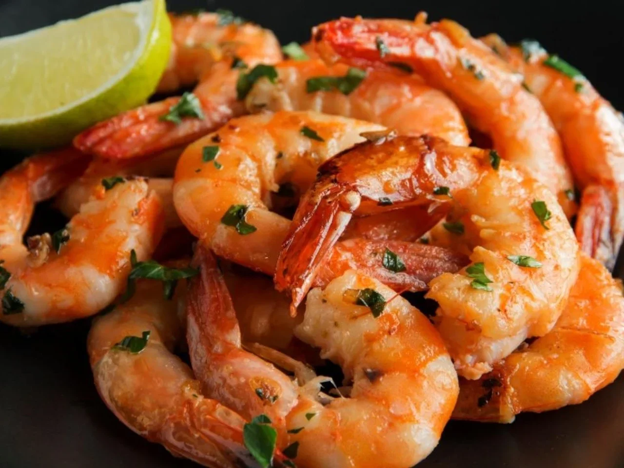 Air Fryer Seasoned Shrimp with Lime
