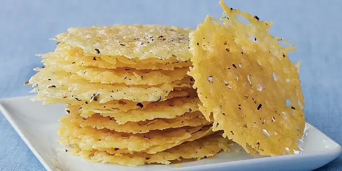 Parmesan and garlic chips in Air Fryer