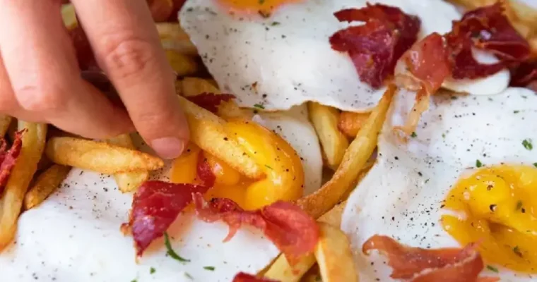 Scrapped eggs in Air Fryer