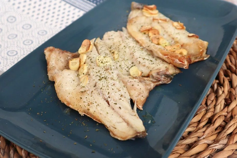 Garlic sea bass