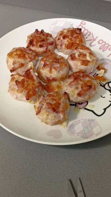 Air Fryer Mini Bacon Cheeseburgers (Sliders)